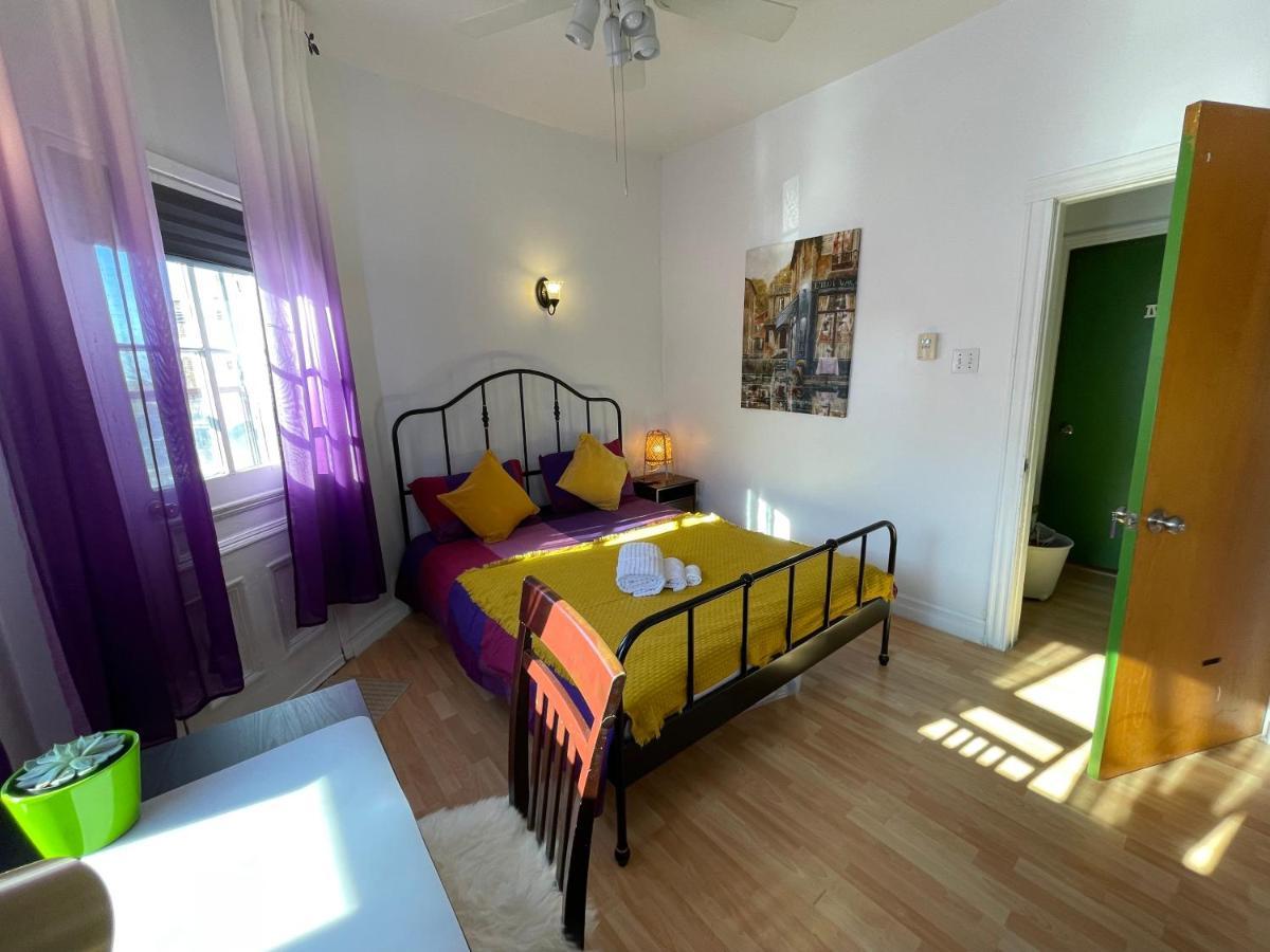Chambres El Mediterraneo Rooms Montreal Exterior foto