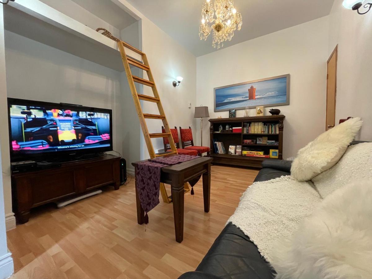 Chambres El Mediterraneo Rooms Montreal Exterior foto